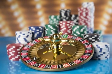 Live Playtech table with professional dealer on lotto03 platform